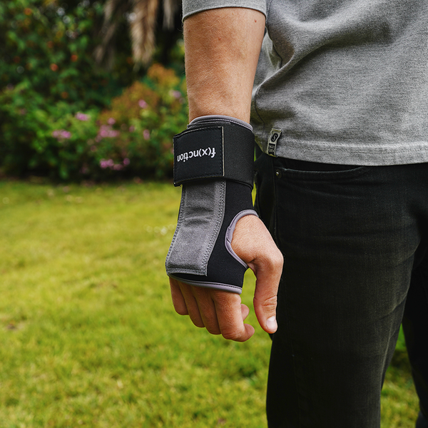 Ripper Wrist Guards Onewheel // Future Motion
