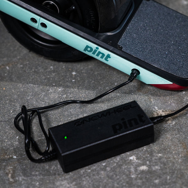 １点限り　Onewheel　Pint　バッテリー　通電確認済み　ジャンク品 Onewheel Pint X - Onewheel // Future Motion